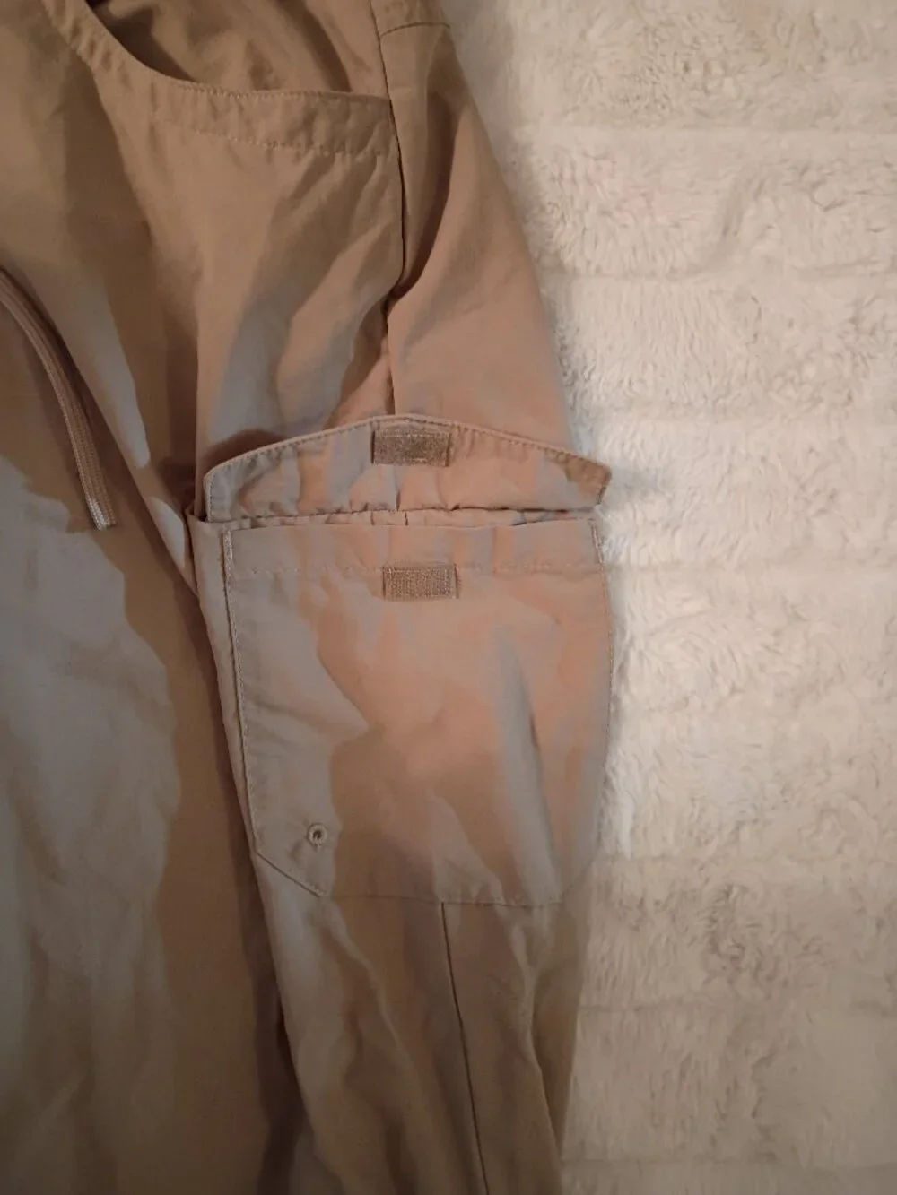 Columbia Capris - Picture 8 of 10